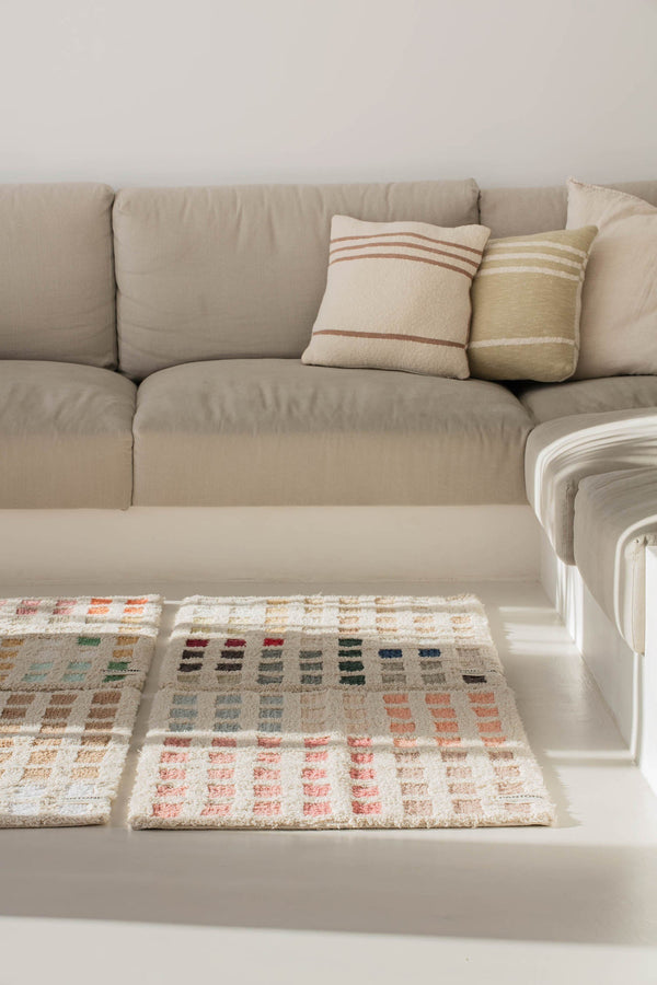 knitted cushion duetto by lorena canals sc duetto olv 23