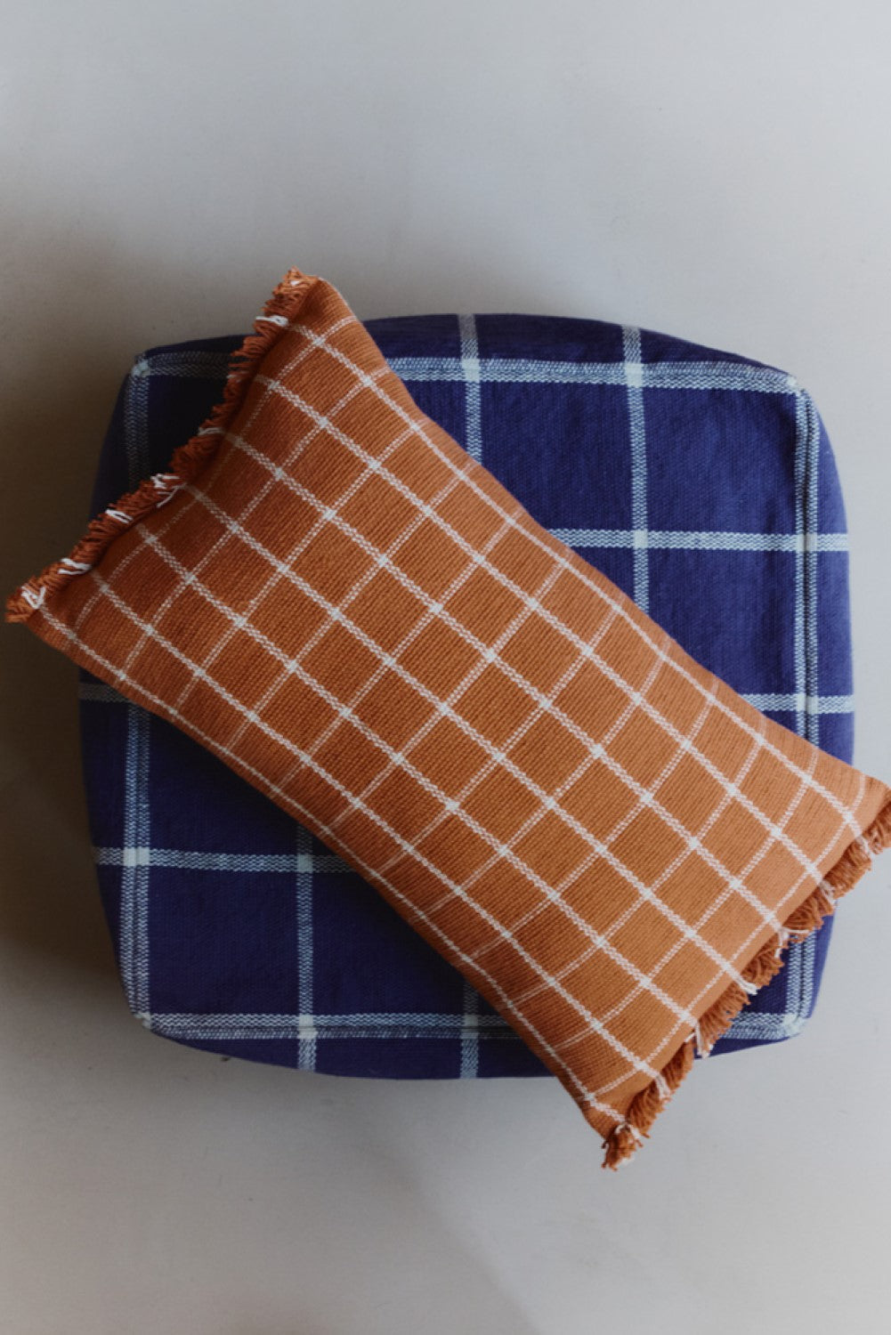 Cushion Geo Block Lorena Canals Sc Hl Block Hny 13