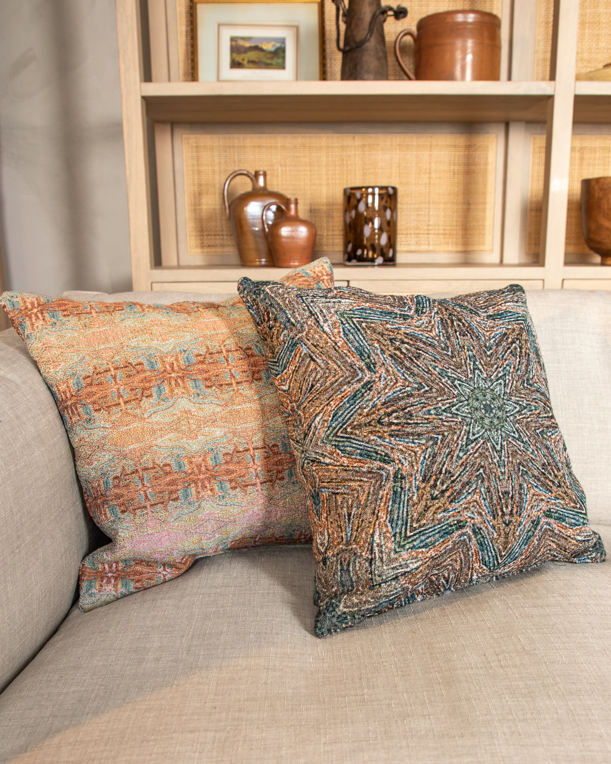 Ompas Pillow