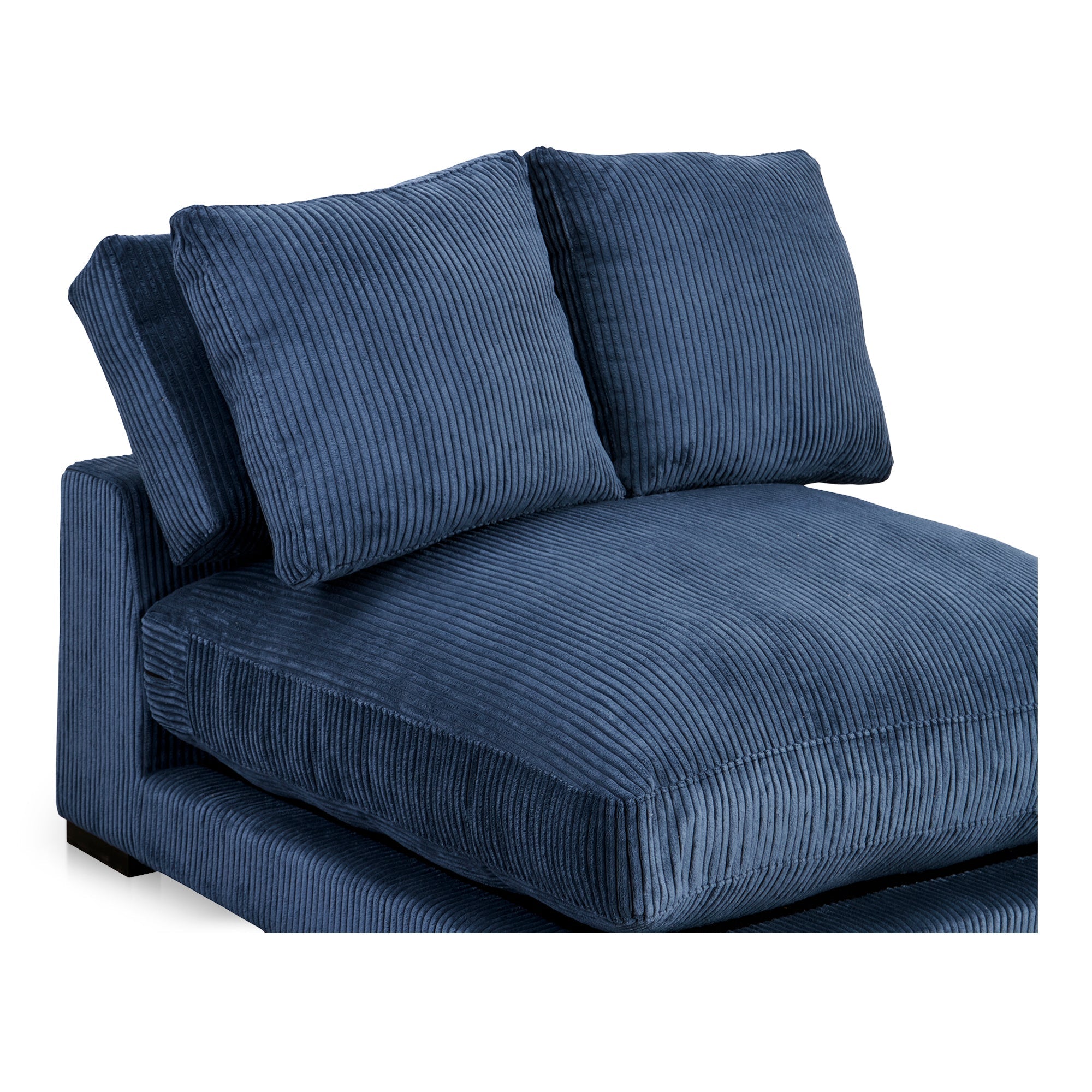 Plunge Slipper Chair Moes Home Collection Mhc Tn 1028 14 15
