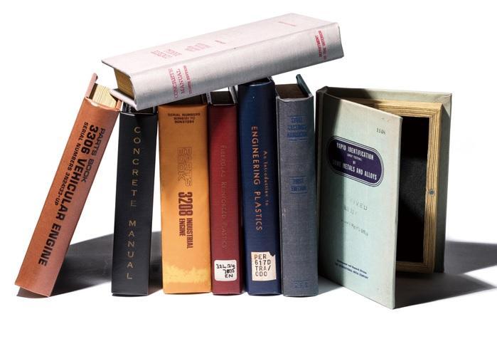 Empty Book Box 11
