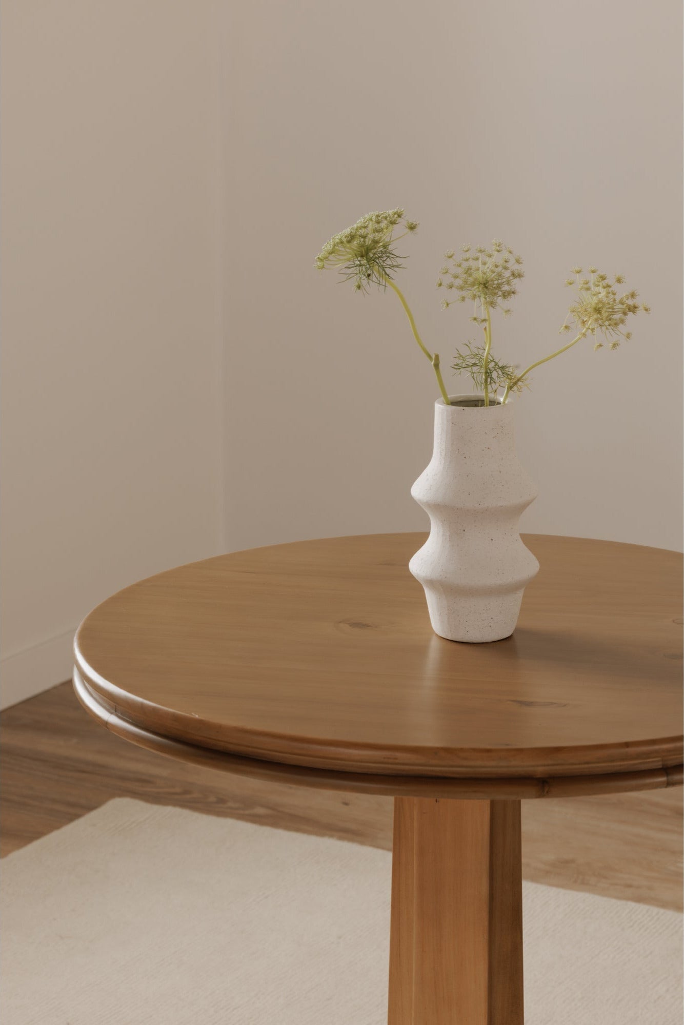 Charles Cafe Table Moes Home Collection Mhc Vl 1088 03 0 15
