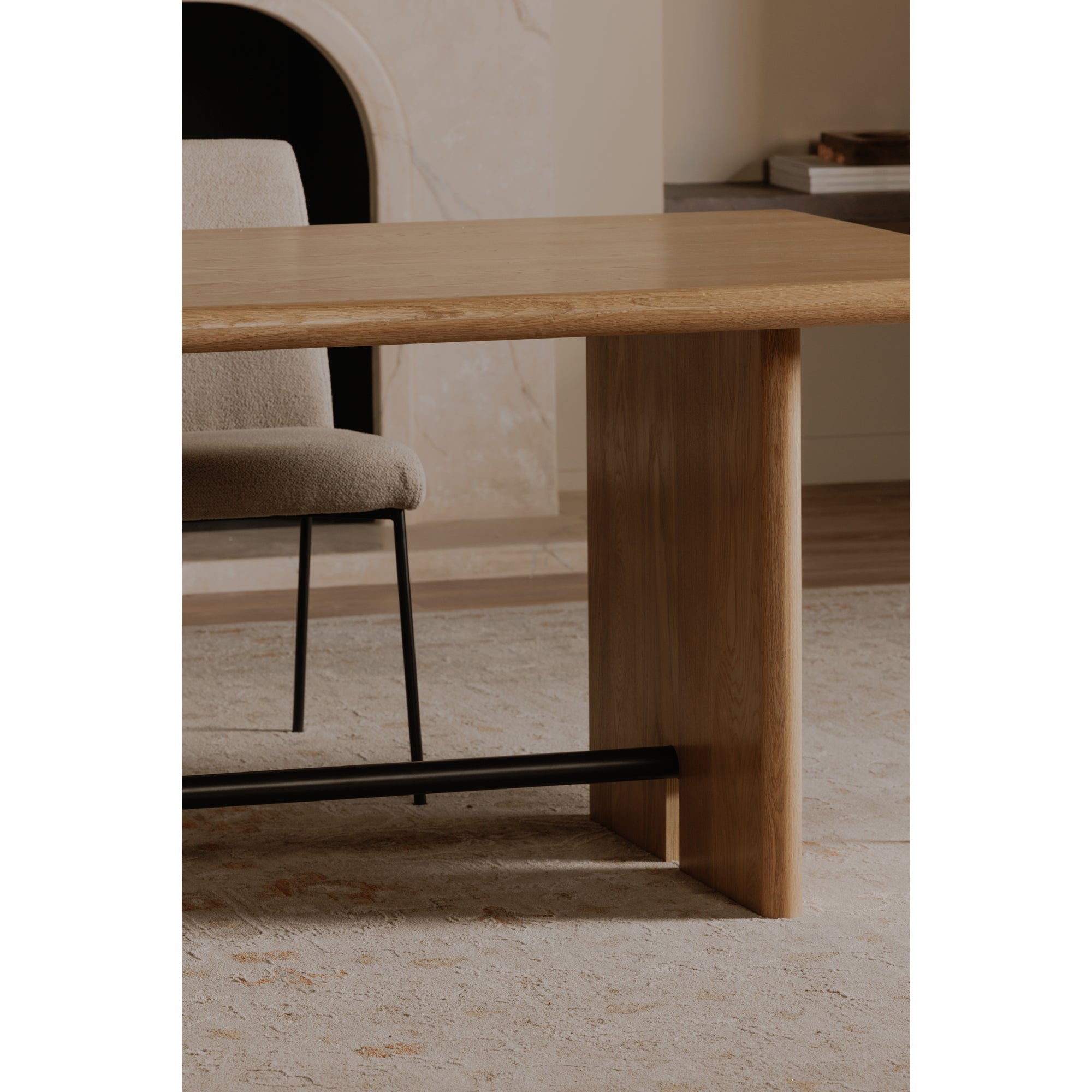 Madison Dining Table Moes Home Collection Mhc Vl 1107 24 0 8