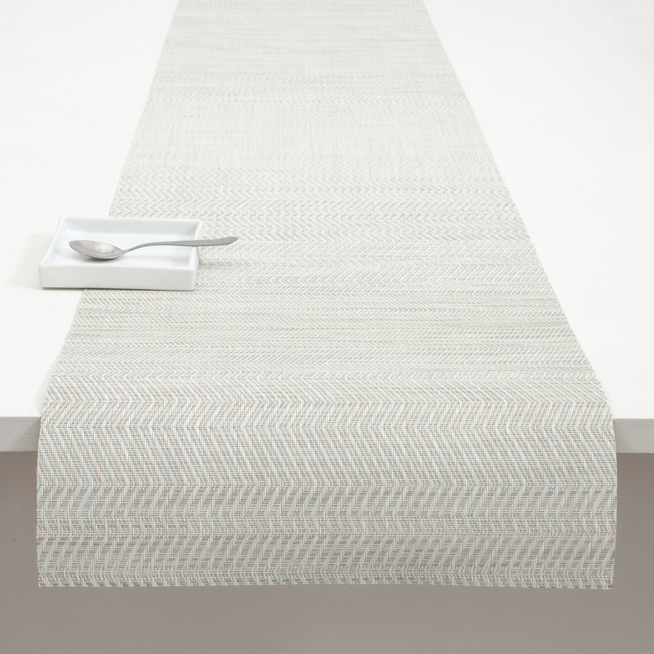 Wave Table Runner Chilewich Chw 100438 001 2