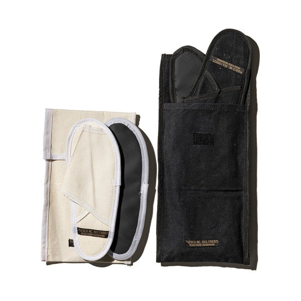 Waxed Canvas Portable Slipper - Small in Black