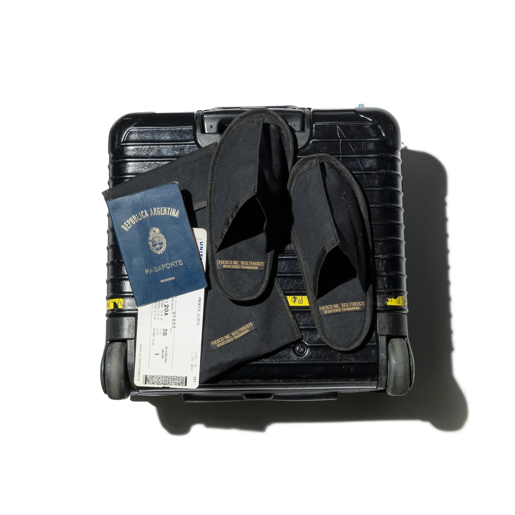 Waxed Canvas Portable Slipper - Small in Black