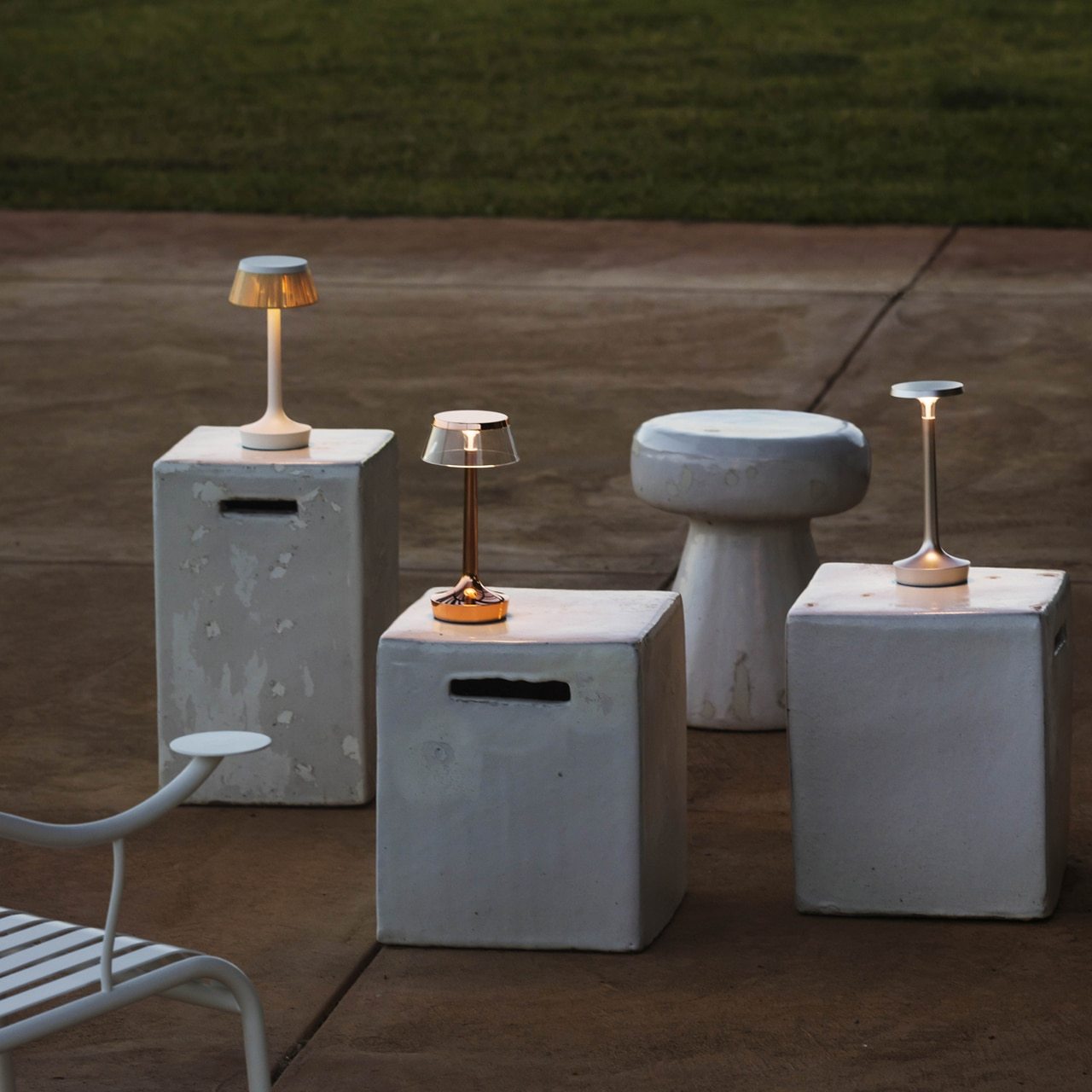 Bon Jour Unplugged Wireless LED Table Lamp
