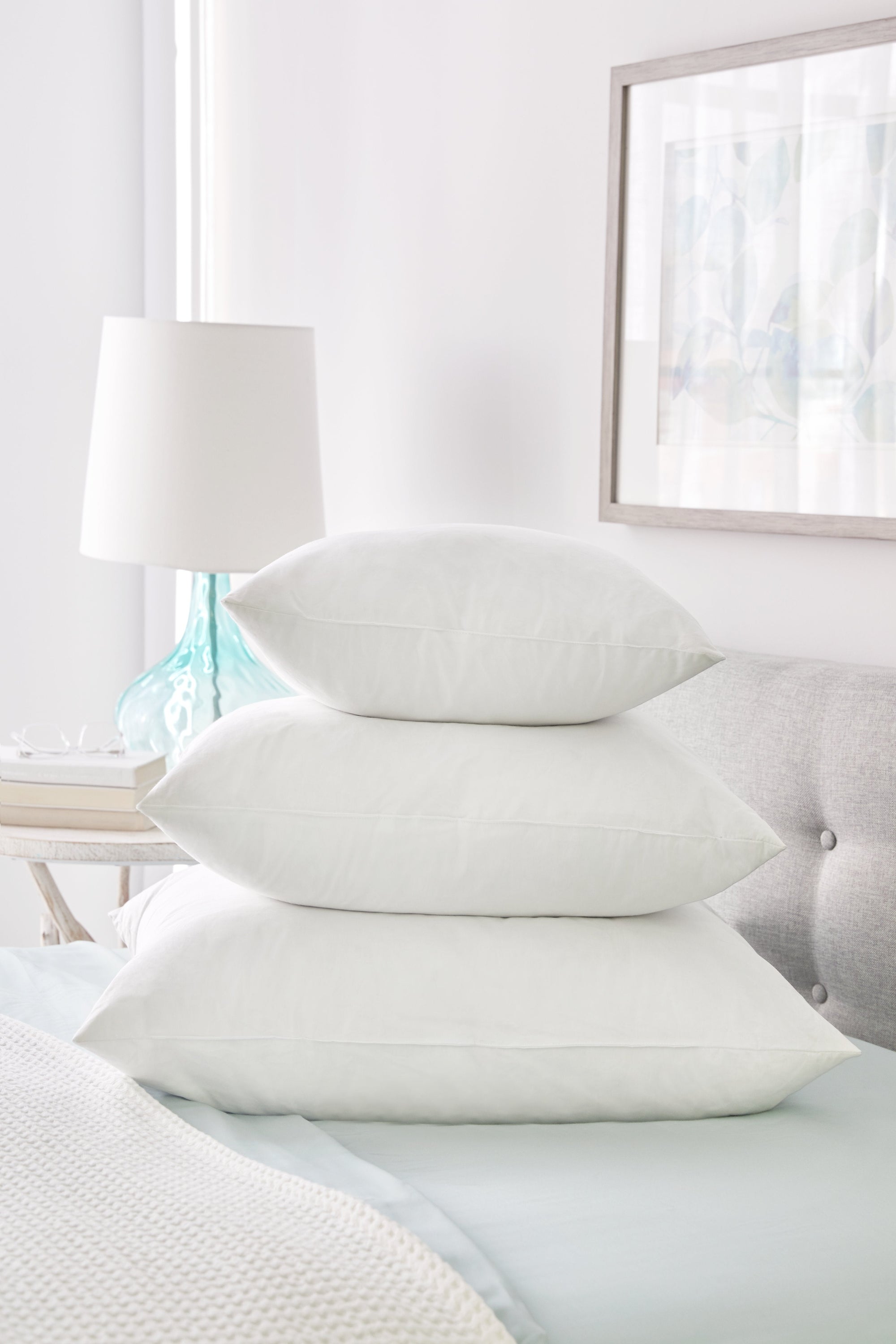 Feather Pillow Insert Set Of 2 I12036F2 4