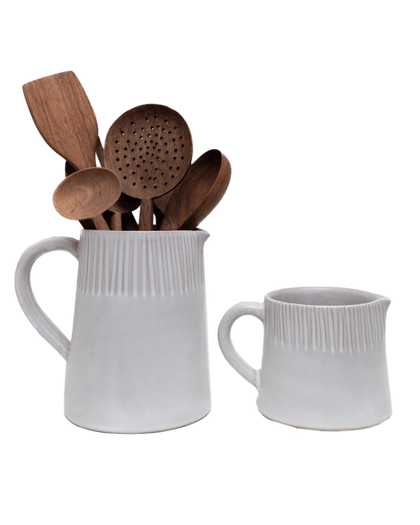 Stripes Matte White Pitcher Uvn 1000110 4