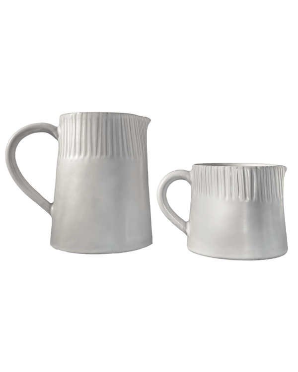 Stripes Matte White Pitcher Uvn 1000110 1