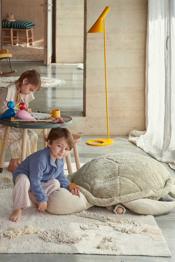 Mrs. Turtle Pouf 4
