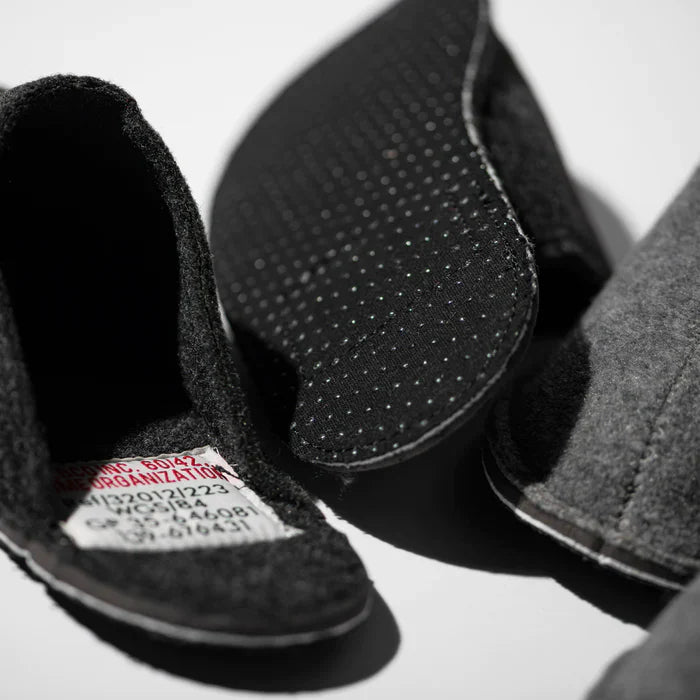 Slipper 10