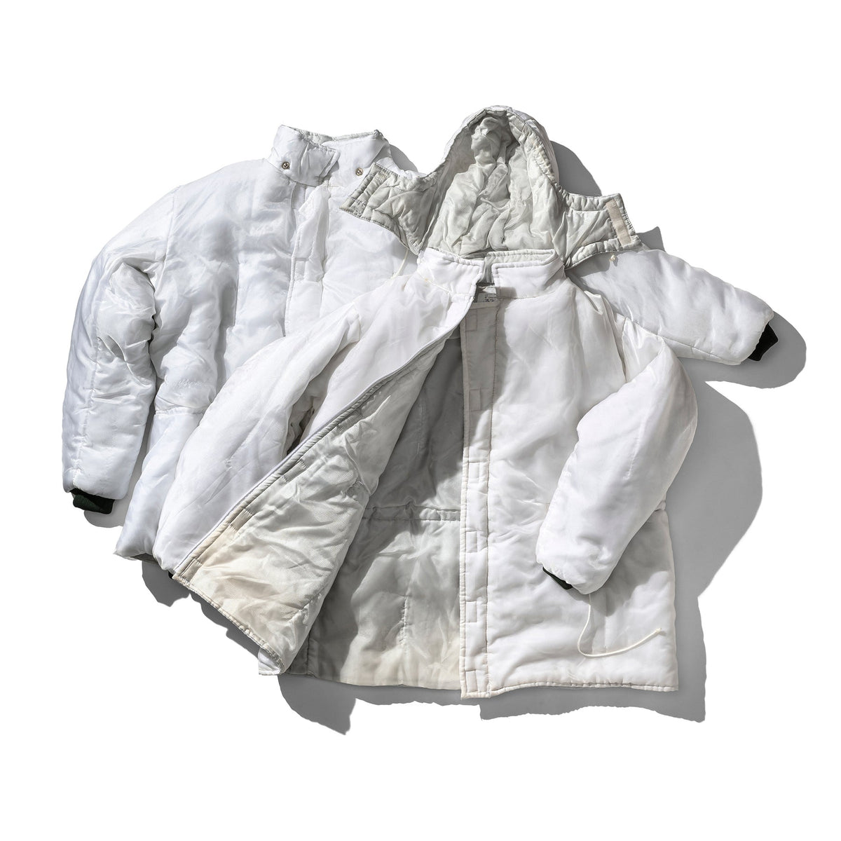 WHITE QUILTED SNOW JACKET TOTE BAG