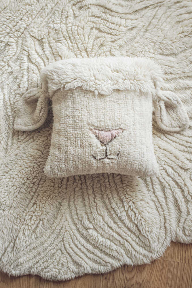 Woolable Cushion Pink Nose Sheep Lorena Canals Wo Sc Nose 9
